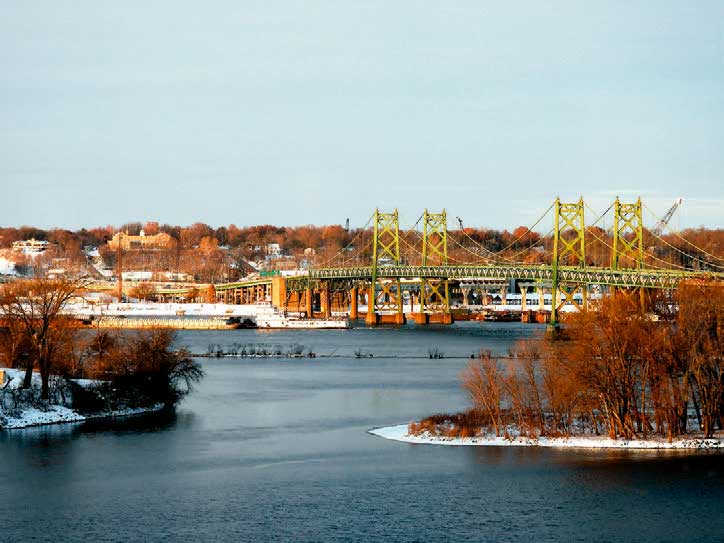 Three-Ps-on-the-Banks-of-the-Mississippi
