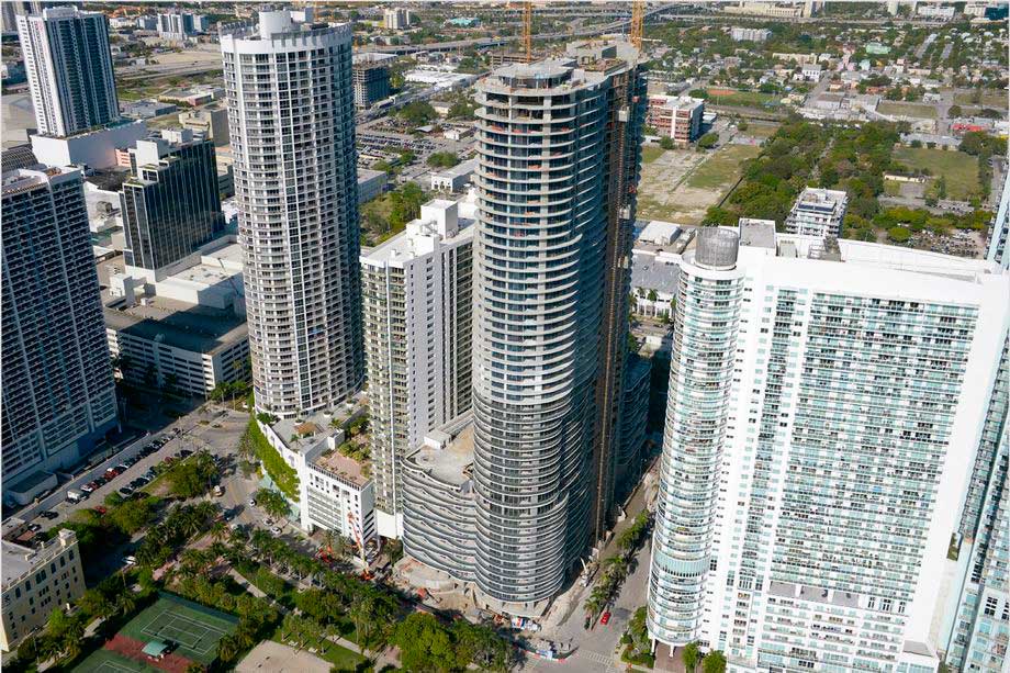 Miami-Tower-Nears-Completion-With-Strong-Sales