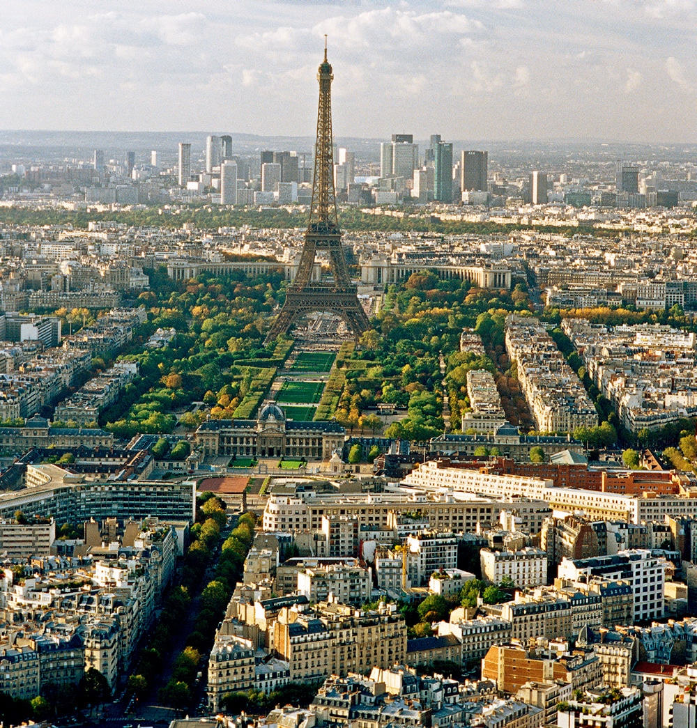 Eiffel-Elevators-Part-of-US$320-Million-Overhaul