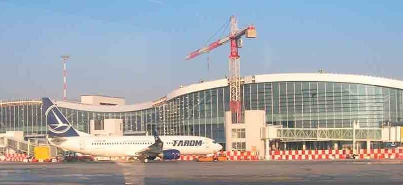 Henri Coand ˘a International Airport