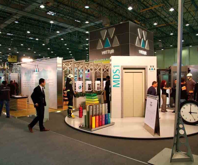 MDS1-Automatic-Modular-Lift-Door-for-Residential-Applications