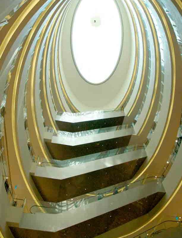 New-Escalators-and-Elevators-in-Shinsegae-Centum-City