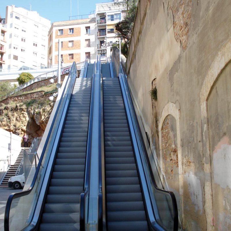 Cent Escales