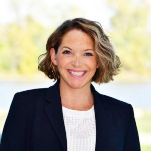 Kelly Oberhardt
