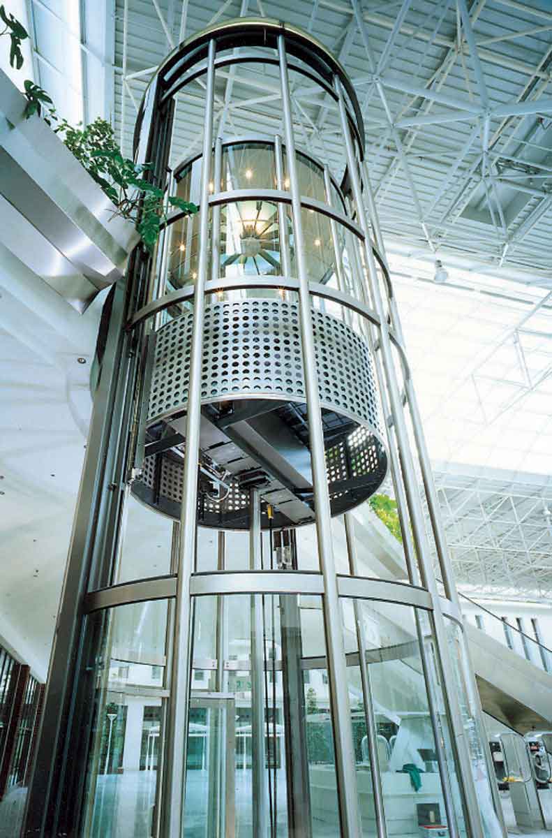 Advantages and Disadvantages of Hydraulic Lifts 4