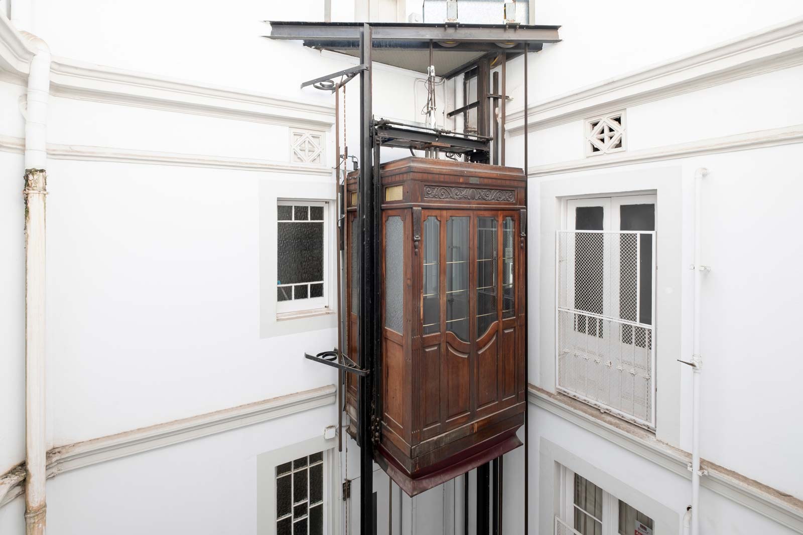The Passenger Lift’s First Decade, Part Two