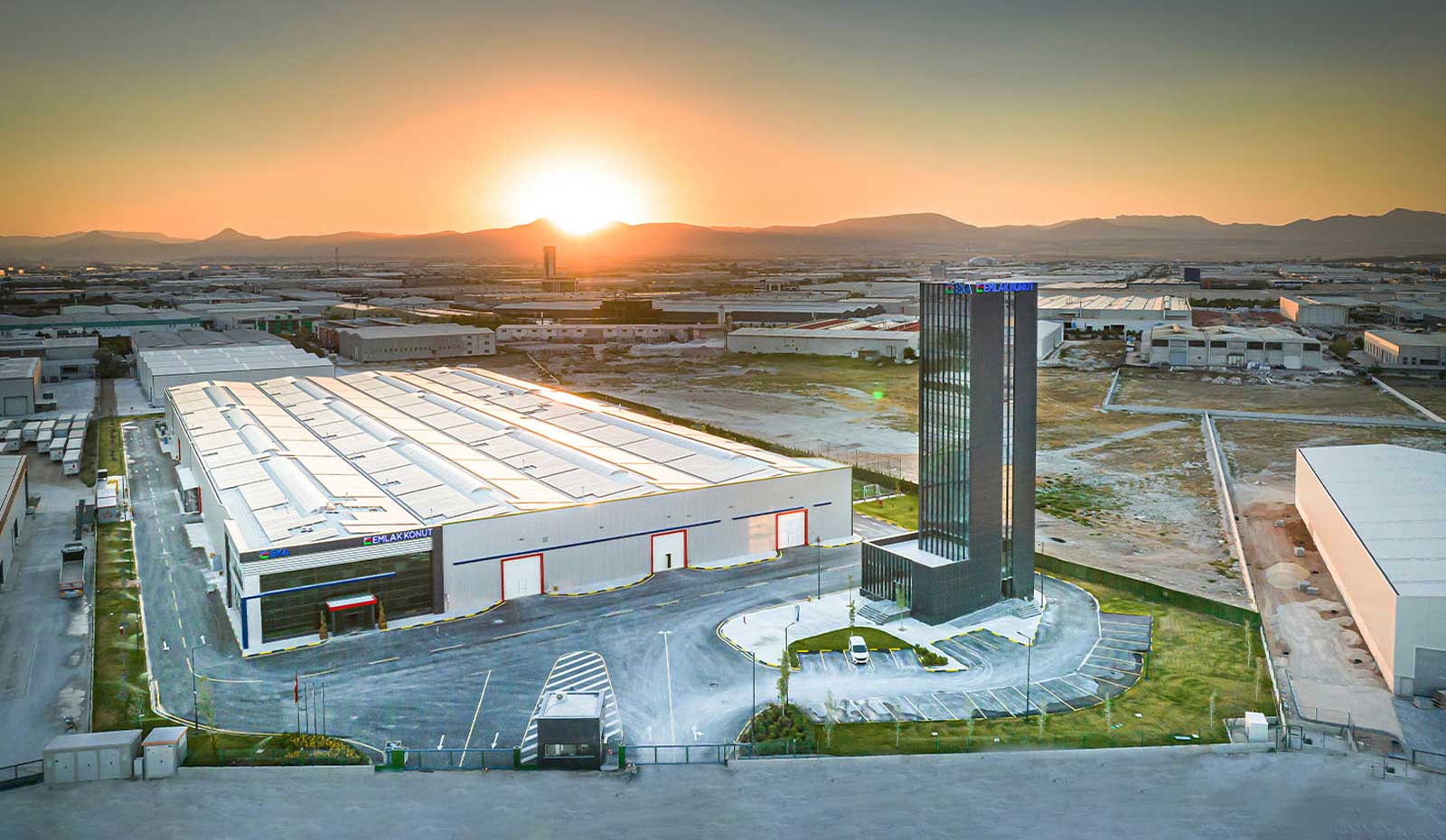 Emlak Konut Elevator Factory Opened in Konya