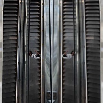 3- Escalator of Metro Dubai