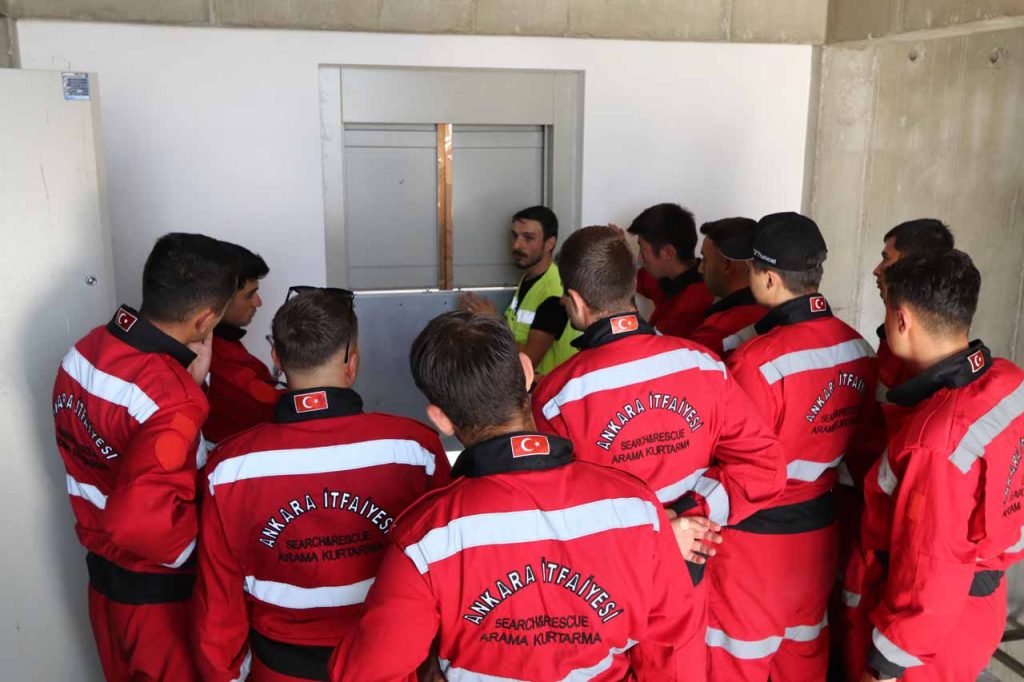 Three Hundred New Firefighters Receive Elevator Rescue Training in Ankara