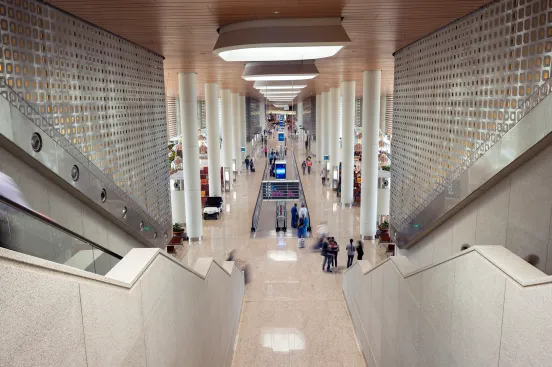 LACK OF ADEQUATE VT SPARKS CONCERN IN MUMBAI, INDIA Inside the Chhatrapati Shivaji Maharaj International Airport; photo by Robert Polidori for SOM