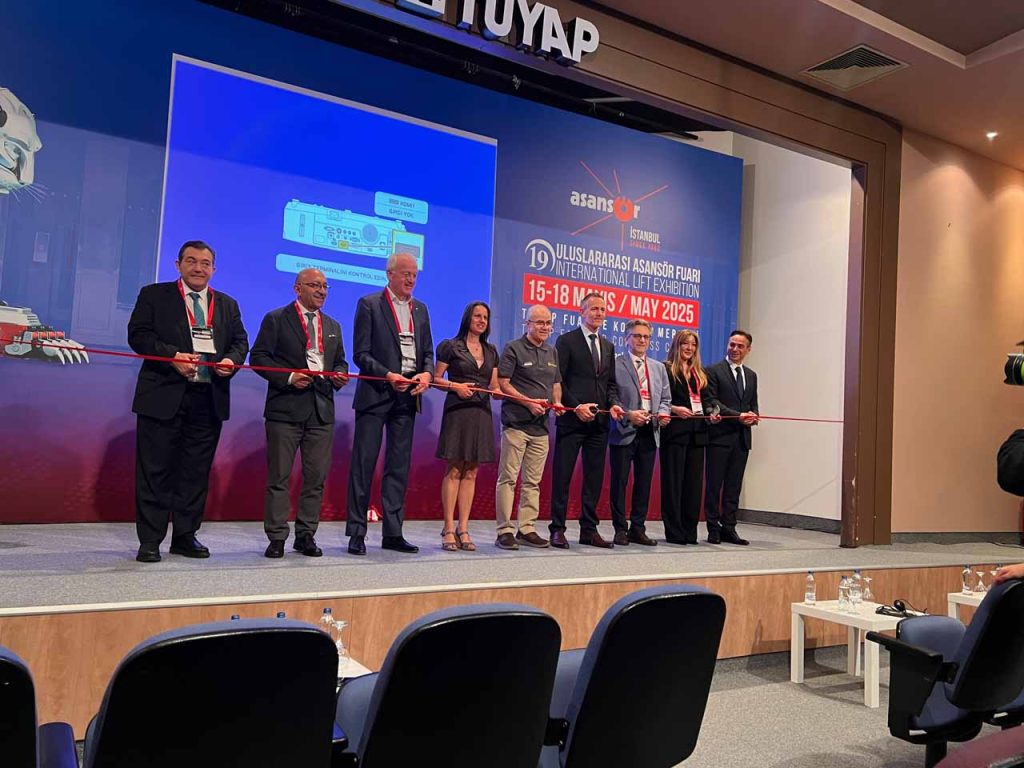 19° incontro di Elevator Istanbul