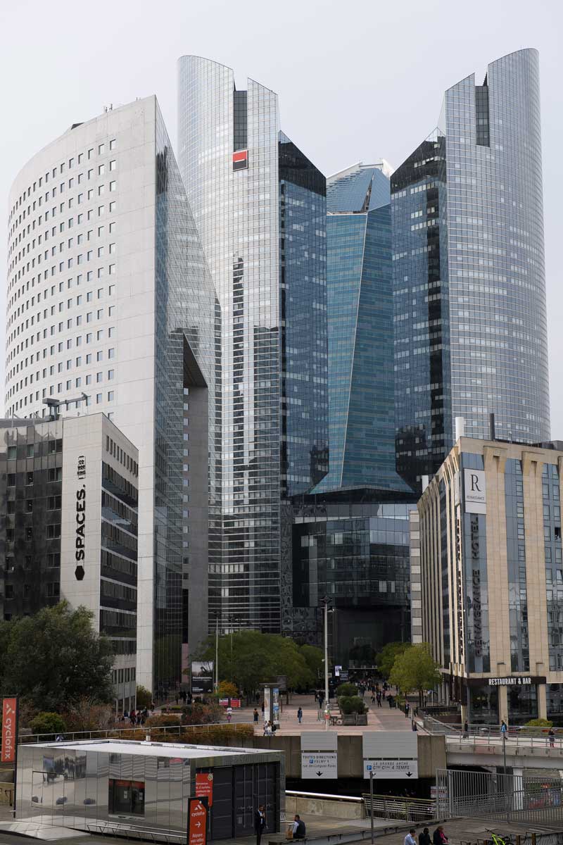 La Défense'deki Société Générale Kuleleri