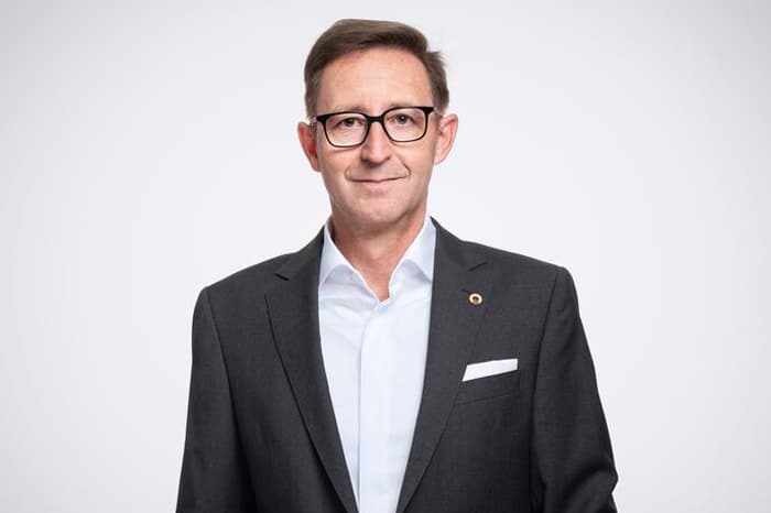 Dr. Christian Schulz