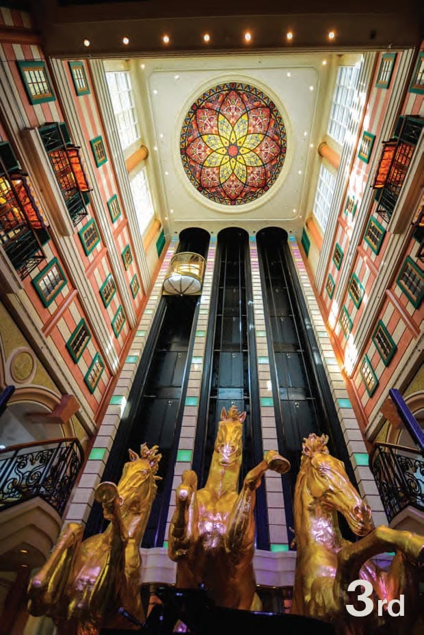 Ascensores - Comercial - Ascensor en el crucero