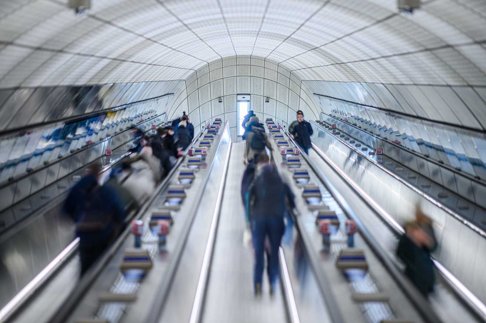Línea Elizabeth, metro y ferrocarril de Londres