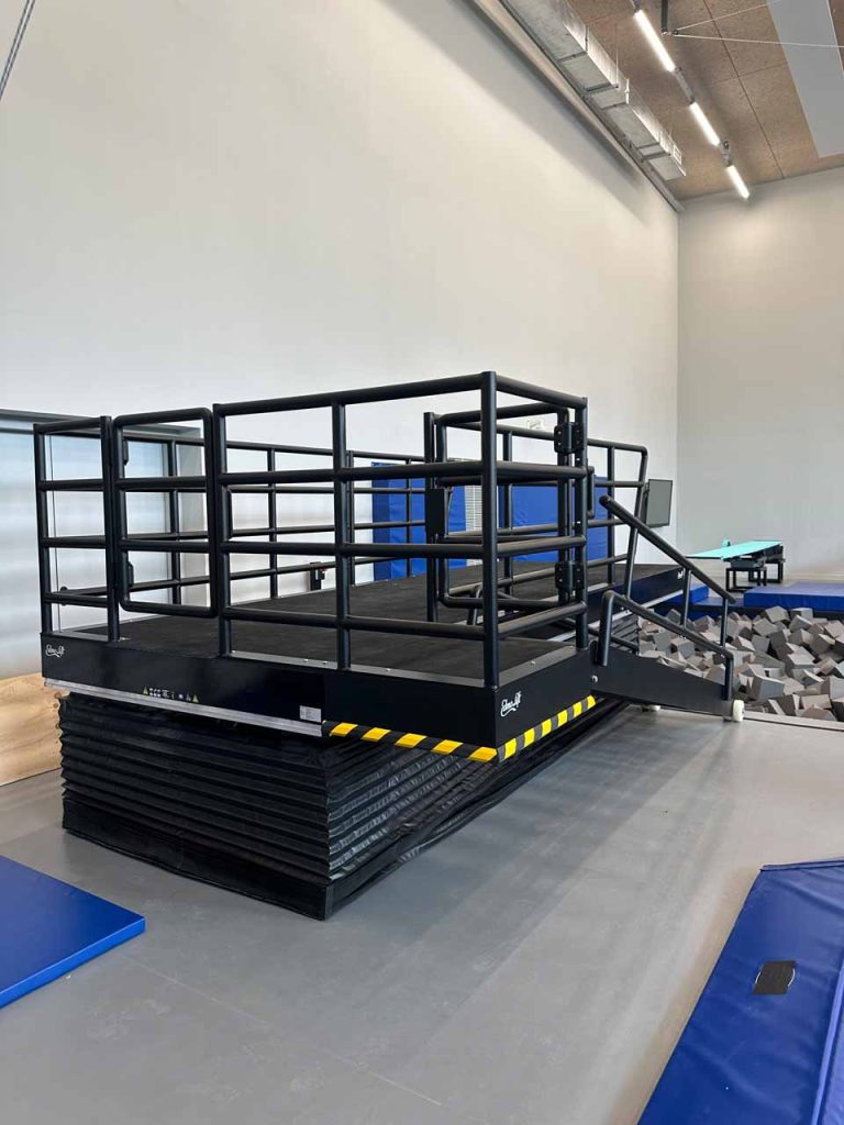 Piattaforma elevatrice per tuffi alle Olimpiadi di Parigi