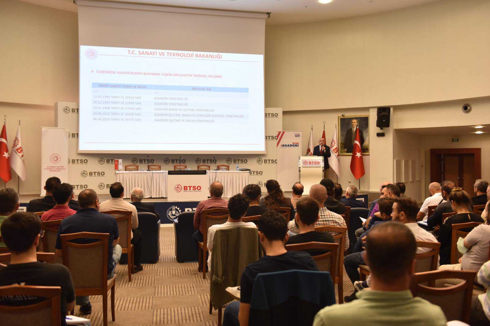 TASFED celebra una reunión en Balikesir sobre costes de mantenimiento