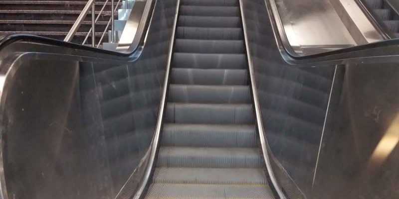 Projet d'escalier mécanique lourd AKE Model-T
