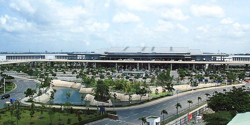 Airport In Vietnam Installs Extra Elevators