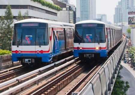 Bangkok Escalator Mishap Prompts Look at Managing Commuters