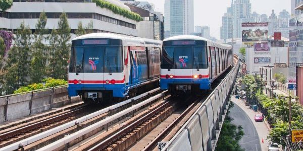 Bangkok Escalator Mishap Prompts Look at Managing Commuters