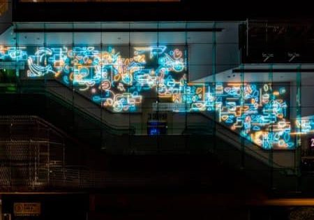 Beverly-Center-Beauty-Inspired-by-Escalators