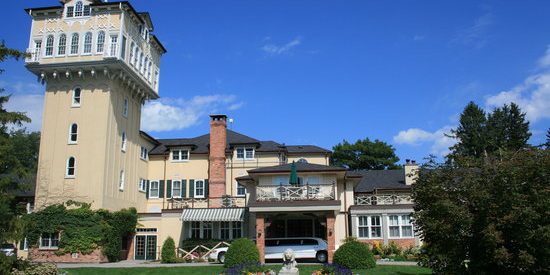 The retreat is planned at The Briars Resort & Spa on Lake Simcoe; image via Tripadvisor®. 