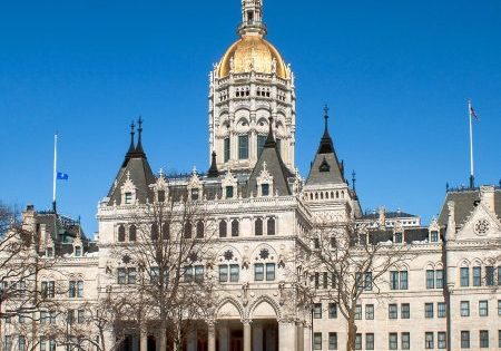 he Connecticut State Capitol in Hartford; photo by Ragesoss for Wikipedia