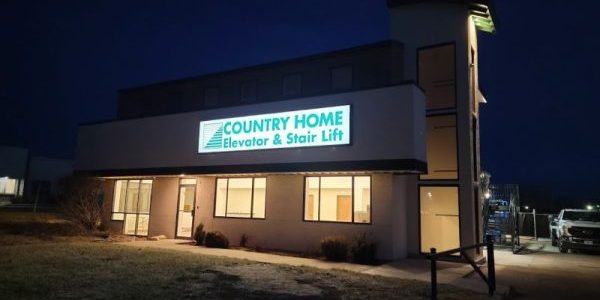 Country Home Elevator Unveils New Olathe, Kansas, Location