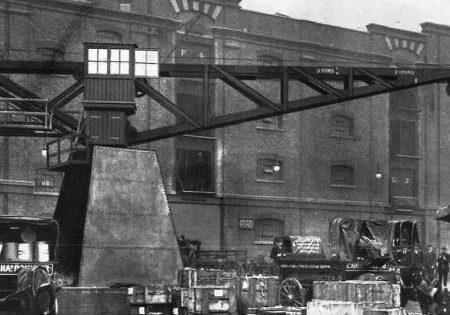 Crane image