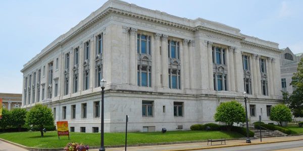 Elevator Upgrades on the Table for Courthouse in Illinois