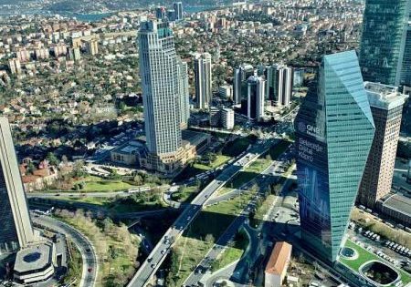 Elevators-in-Istanbul-Through-the-Eyes-of-an-Architect