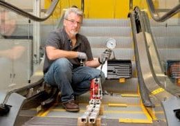Escalator-Comb-Plate-Impact-Fixture-Test-Kit