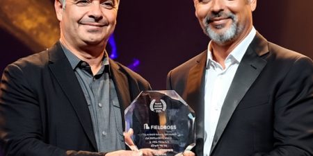 FIELDBOSS EARNS TOP SPOT FOR INDUSTRY SOFTWARE (l-r) FIELDBOSS Founder Jonathan Taub and Field Service Software IO Founder Chip Alvarez at the awards ceremony; image via The Globe and Mail