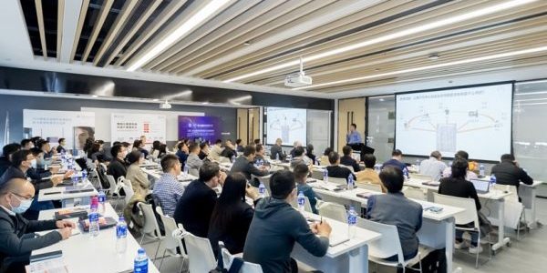 Speakers at the first E2 Forum China explored elevator innovations with the audience; photo courtesy of Messe Frankfurt.