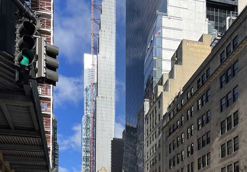 Hoist Set to Come Down At 111 West 57th Street