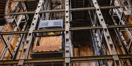 Indonesian Elevator Incident Leaves Seven Dead, Two Injured
