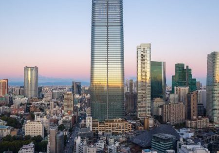 Pelli Clarke & Partners has completed the Mori JP Tower; image © Jason O’Rear/Azabudai Hills