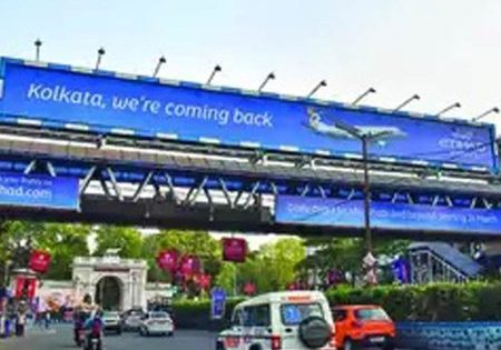 Kolkata, India FOB Escalator Reopens for Public Use