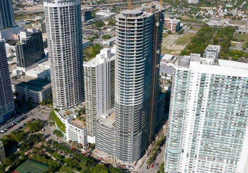 Miami-Tower-Nears-Completion-With-Strong-Sales