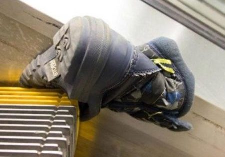 Most Common Escalator and Handrail Accidents, and Their Reasons