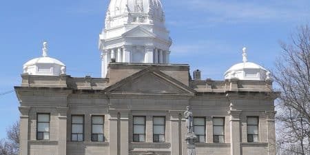 Kearney County Courthouse in Minden, Nebraska; photo by Ammodramus for Wikipedia