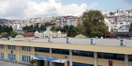 Izmit Train Station; photo by Theetc for Wikipedia