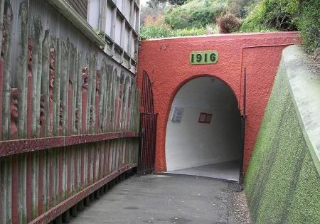 Elevator entrance at Anzac Parade; photo by Ian Armstrong for Flickr via Wikipedia