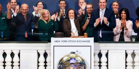 Otis Chair, President and CEO Judy Marks and colleagues cheer after ringing the closing bell on the NYSE; image courtesy of Otis. 