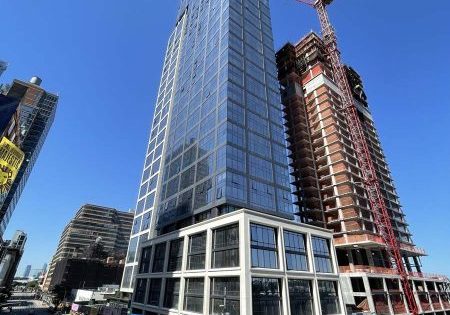 Otis Elevators for New Residential Skyscraper Near Hudson Yards