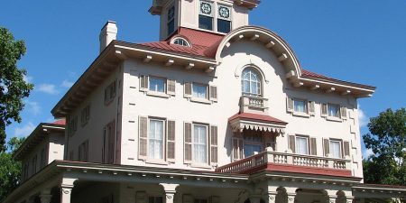 PENNSYLVANIA MUSEUM LIBRARY CELEBRATES REPAIRED ELEVATOR The Ryerss Mansion; photo by chrisinphilly5448 for Wikipedia