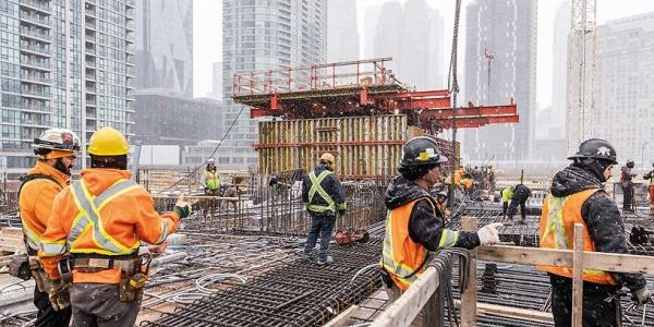 The Pinnacle One Yonge jobsite; image courtesy of PERI Canada