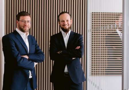 (l-r) Chaim Grunfeld and Chaim Berkowicz of SIMSINLifts; image courtesy of SIMSINLifts