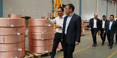 SMEC PRESIDENT VISITS UZBEKISTAN ELEVATOR PLANT SMEC President Wang Zhongpei tours the elevator plant at the TEXNOPARK industrial zone in Tashkent, Uzbekistan; image via UZ Daily.